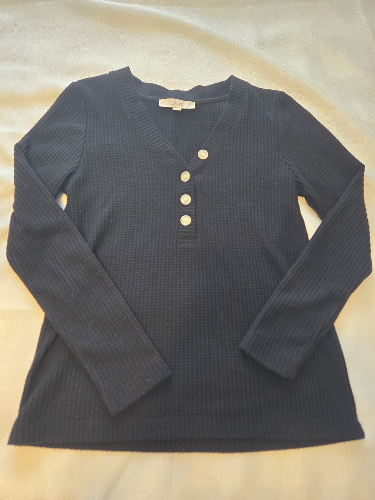 LOFT Black Waffle Knit Long Sleeve Top with Button Detail Size M. Item #1010