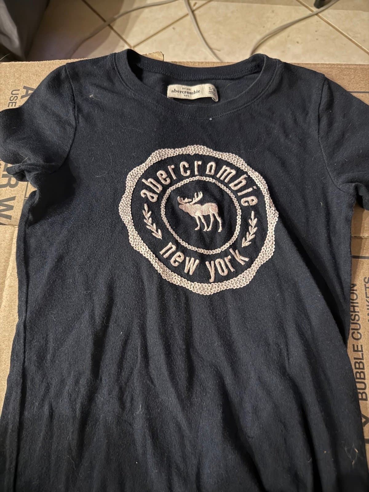Abercrombie Kids Sequin New York T-shirt S/M