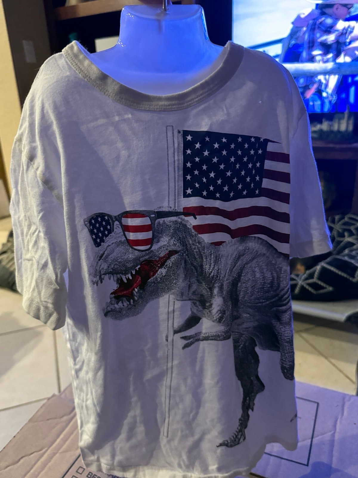 The Children's Place T-Rex American Flag T-shirt Kids M (7/8)