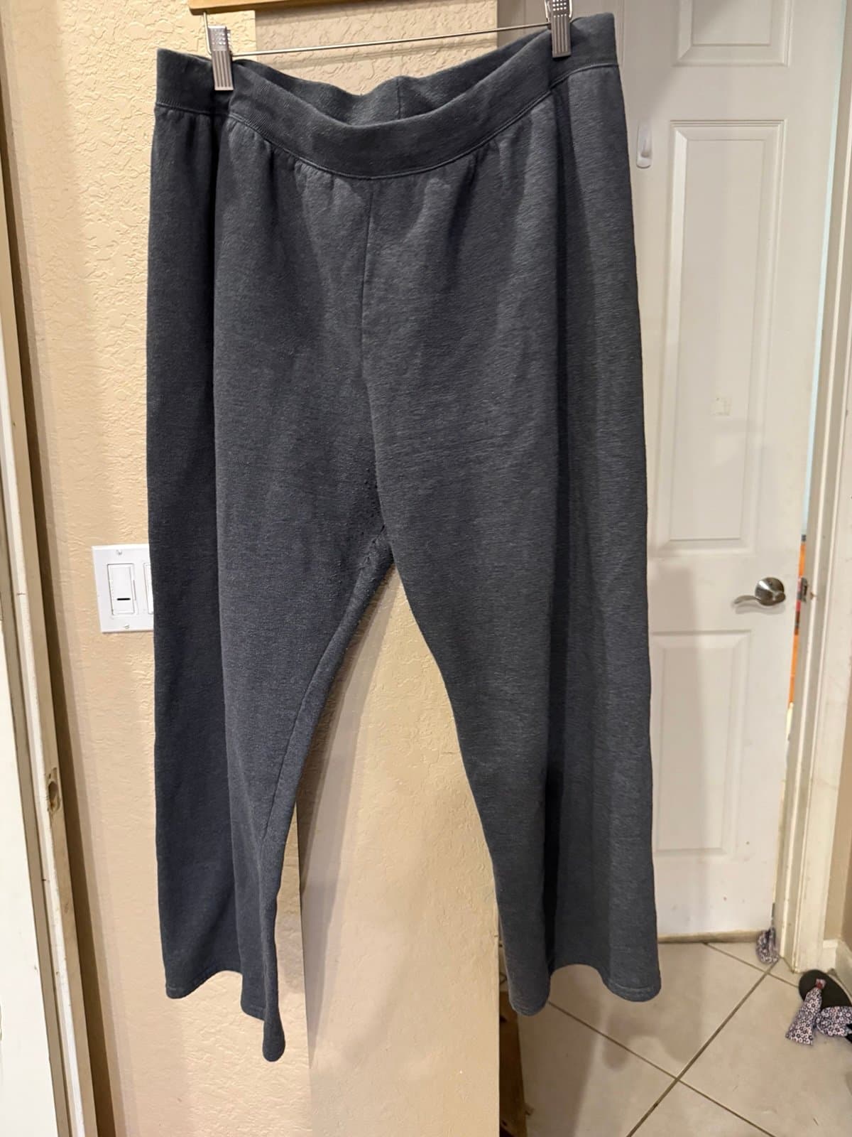 Hanes EcoSmart Dark Gray Sweatpants 2XL