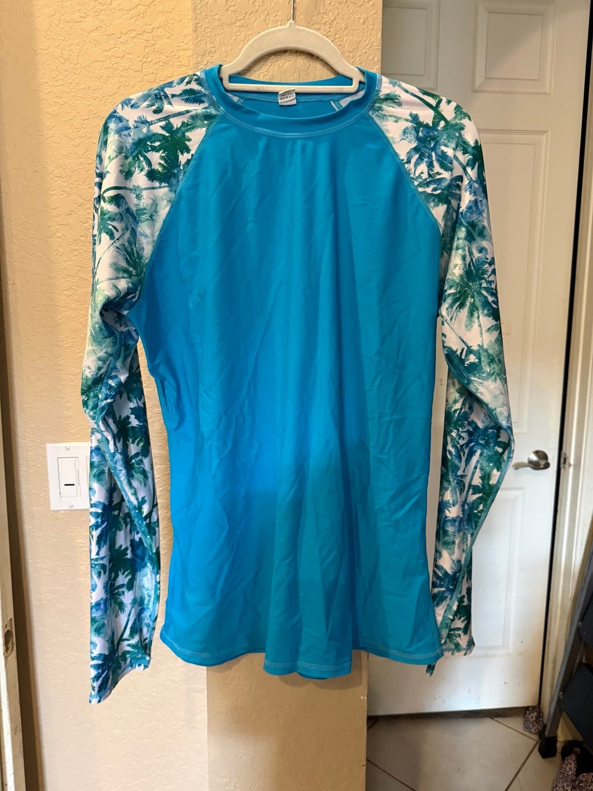 Teal Long Sleeve Rash Guard 2XL w/ Palm Print