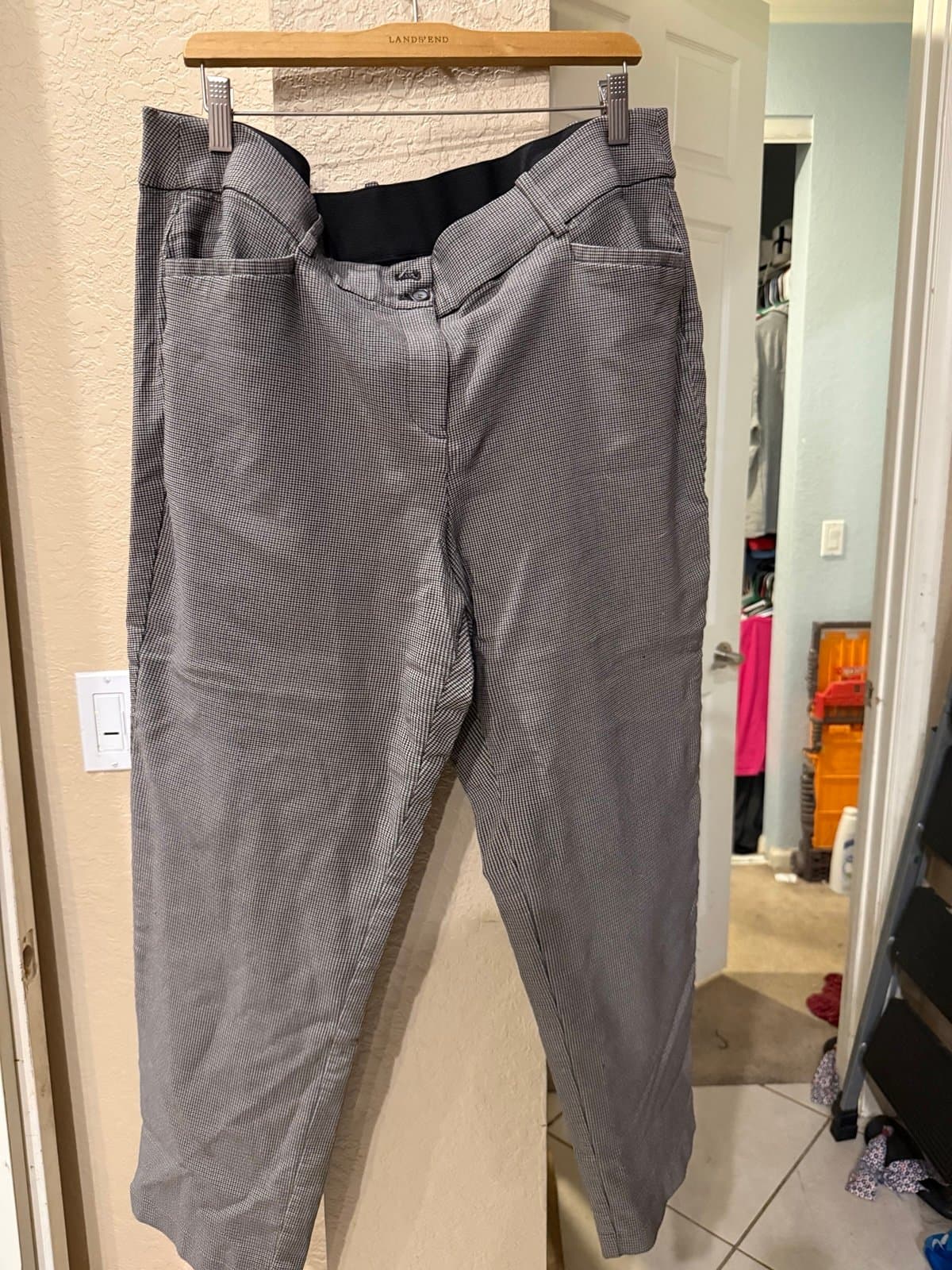 Lane Bryant Size 20 Houndstooth Cropped Pants