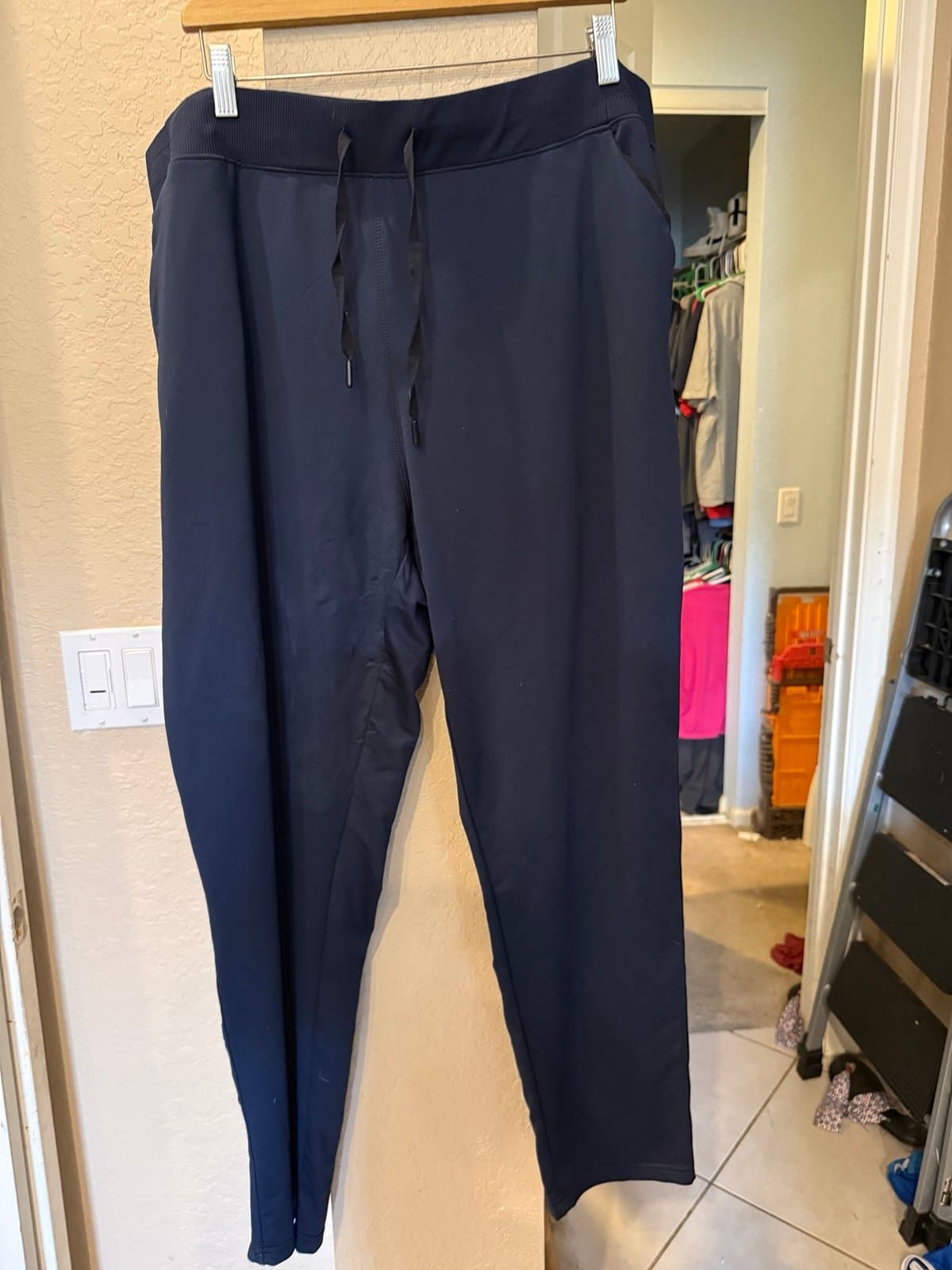 22 cool Navy Athletic Pants XXL Joggers