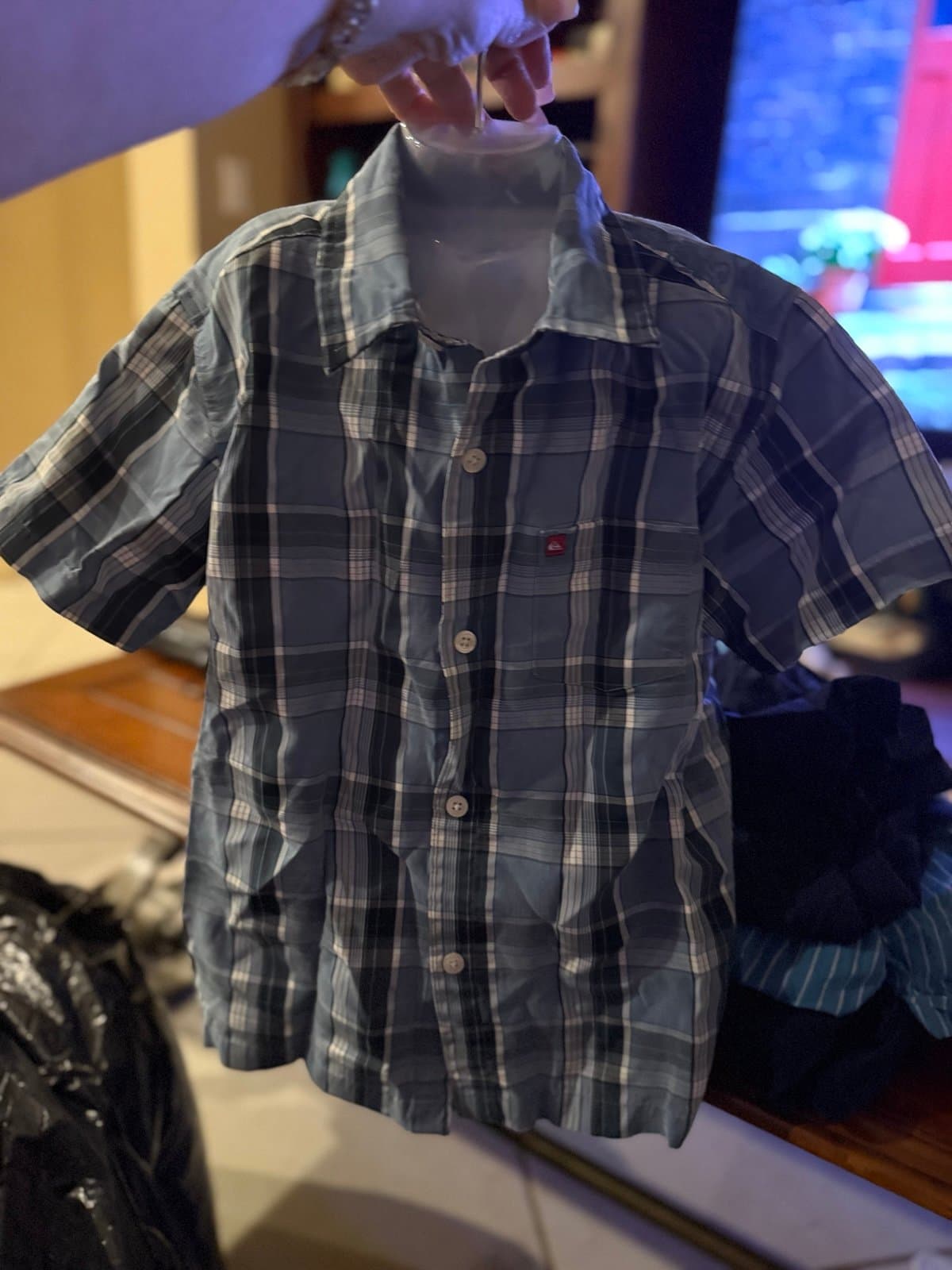 Quiksilver Men's Blue Black Plaid Short Sleeve Button Up Shirt Medium