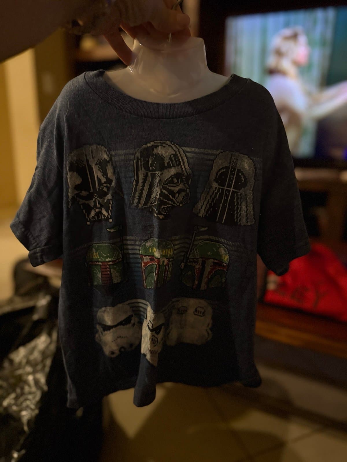 Star Wars Mad Engine Pixelated Character T-Shirt Size 4