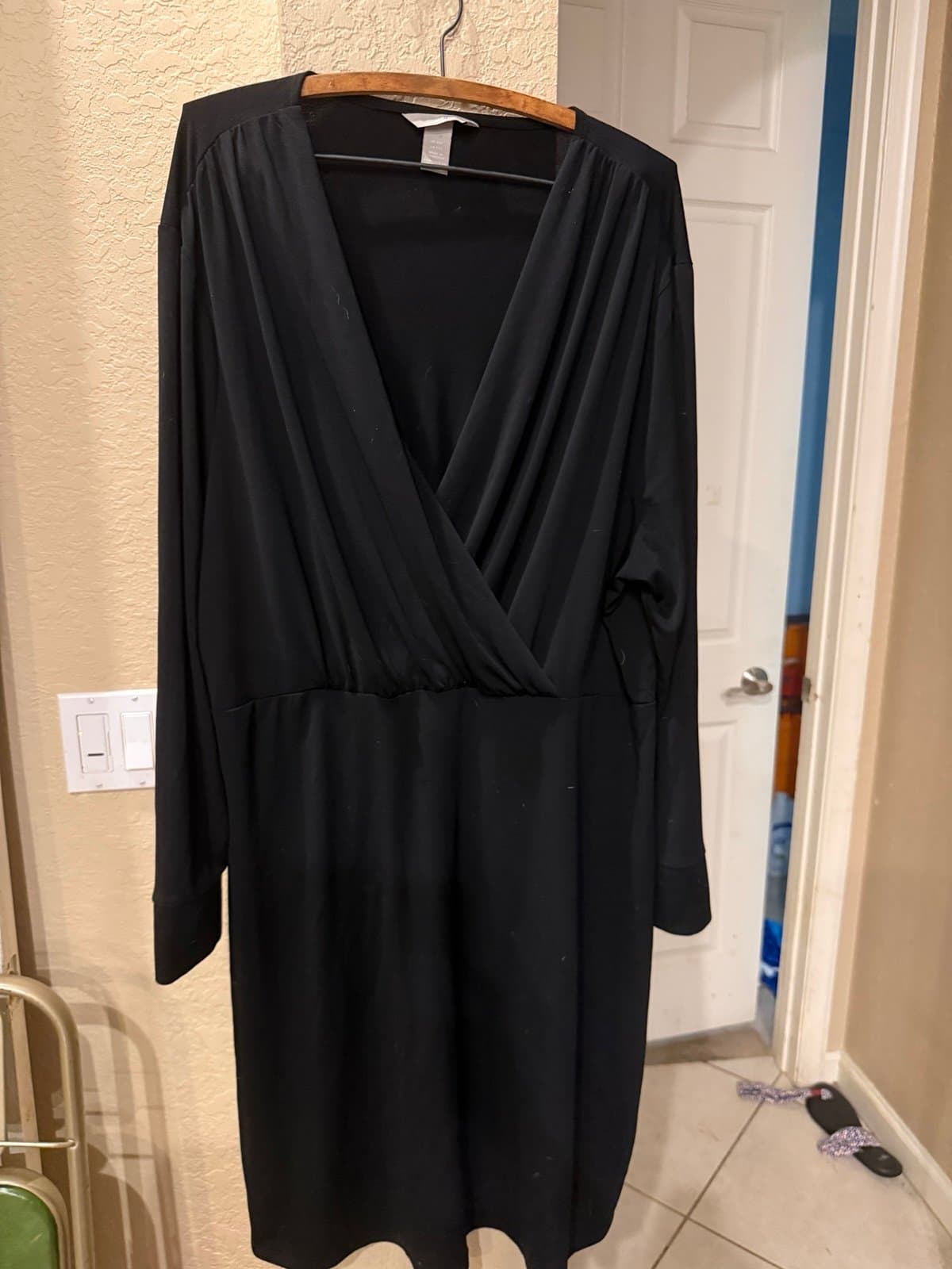 Dress H&M Black Long Sleeve Wrap Dress XXL