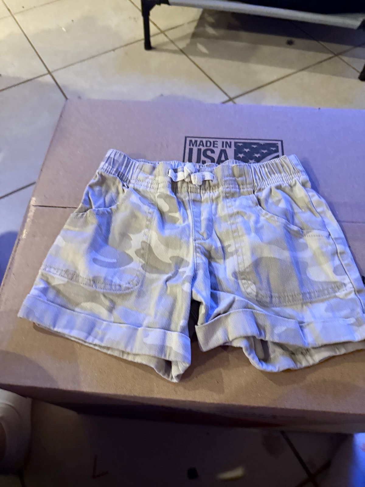 Wonder Nation kids camo shorts S (6-6X)