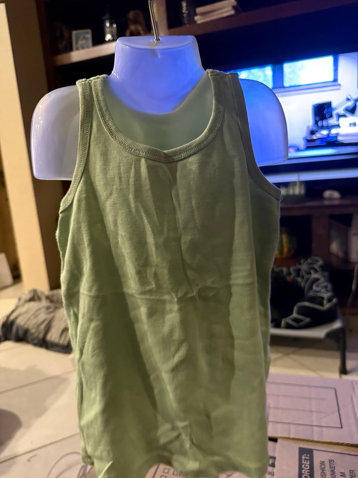 GapKids Green Tank Top Size S (6-7)