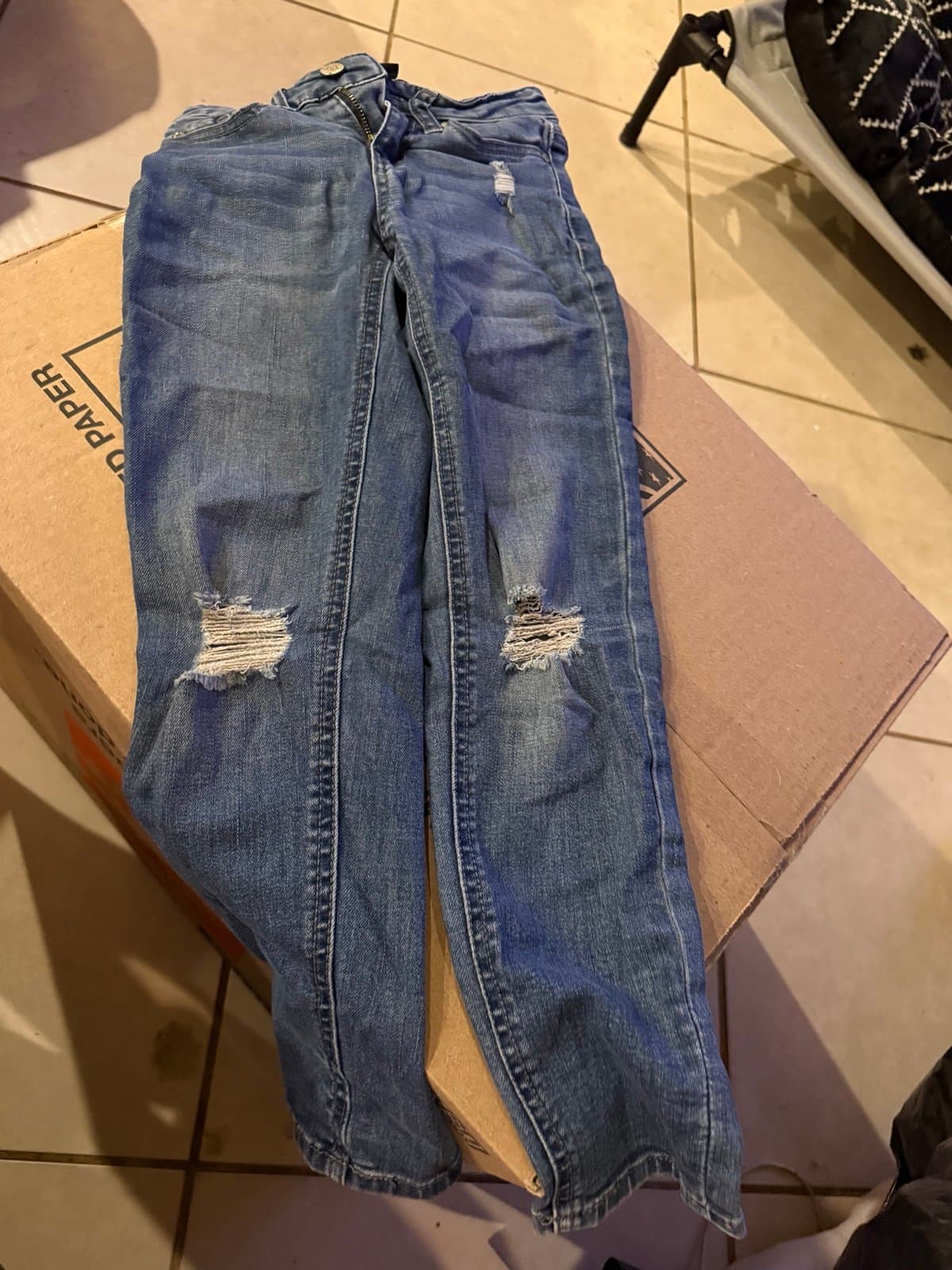 Celebrity Pink Girls Distressed Jeans Size 7