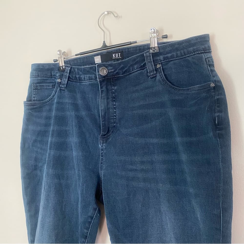 Kut from the Kloth Dark Blue Ankle Crop Jeans