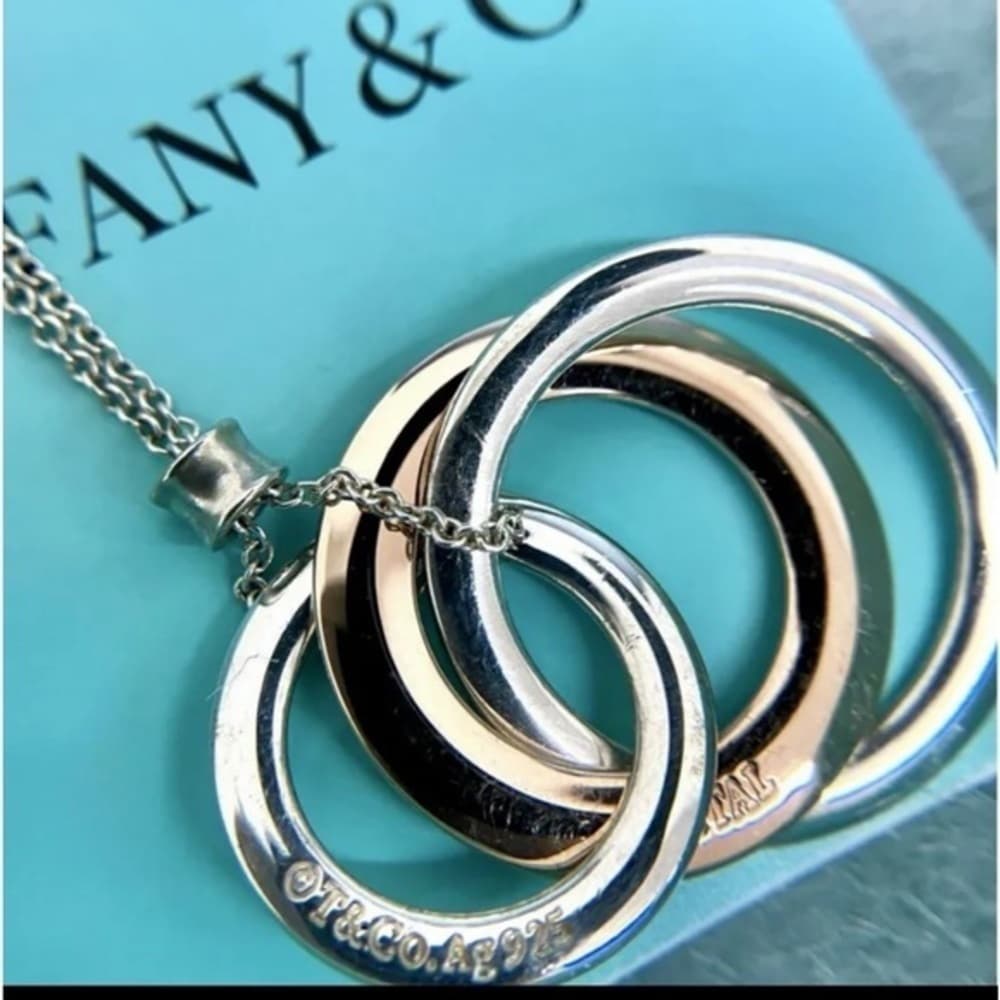 Tiffany 1837 Interlocking Circle Necklace,925 and Rubedo