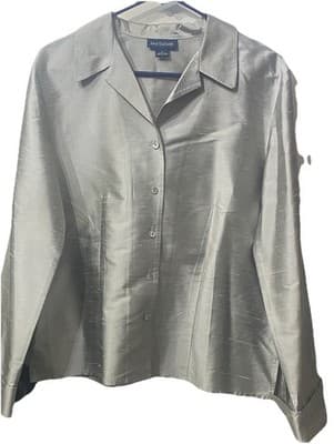 Ann Taylor Silk blouse Sz 14 Classic Luxury Pit To Pit 21” Shoulder To Hem25.5”