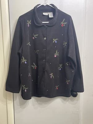 White Stag Cardigan Sz 18 20 Black Christmas Sweater W Embroidered Ornaments