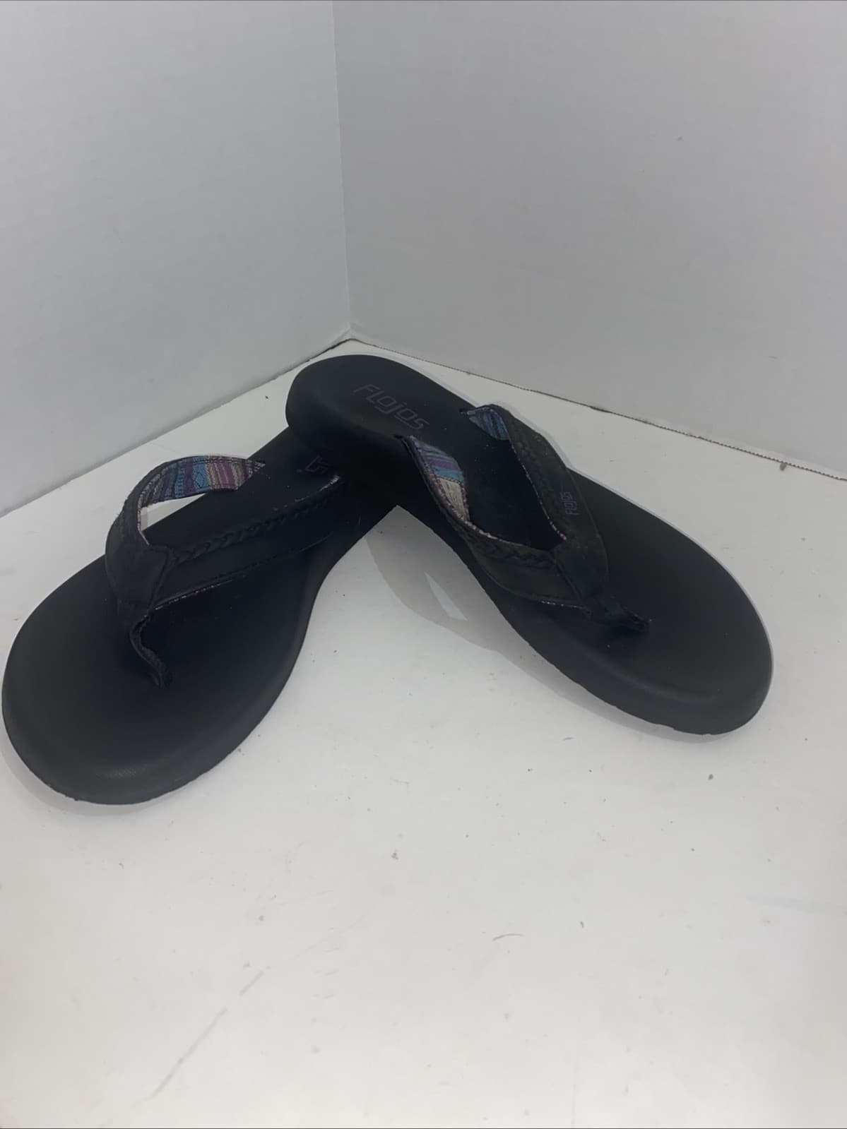 FloJo’s Flip Flops Sz 7 Black Vaca Beach Cruise Summer Fun