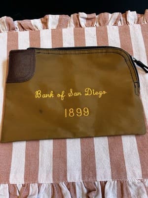 Vintage Rifkin ARCO Locking Bank Deposit Bag Bank Of San Diego 1899 Read