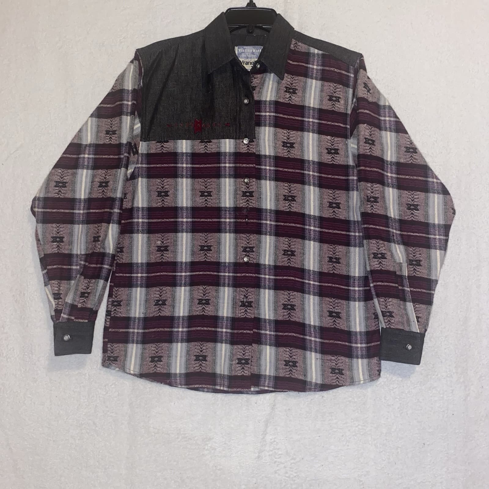 Cowgirl Western Wear For Ladies By Wrangler Flannel And Denim Button Long Sleeve
