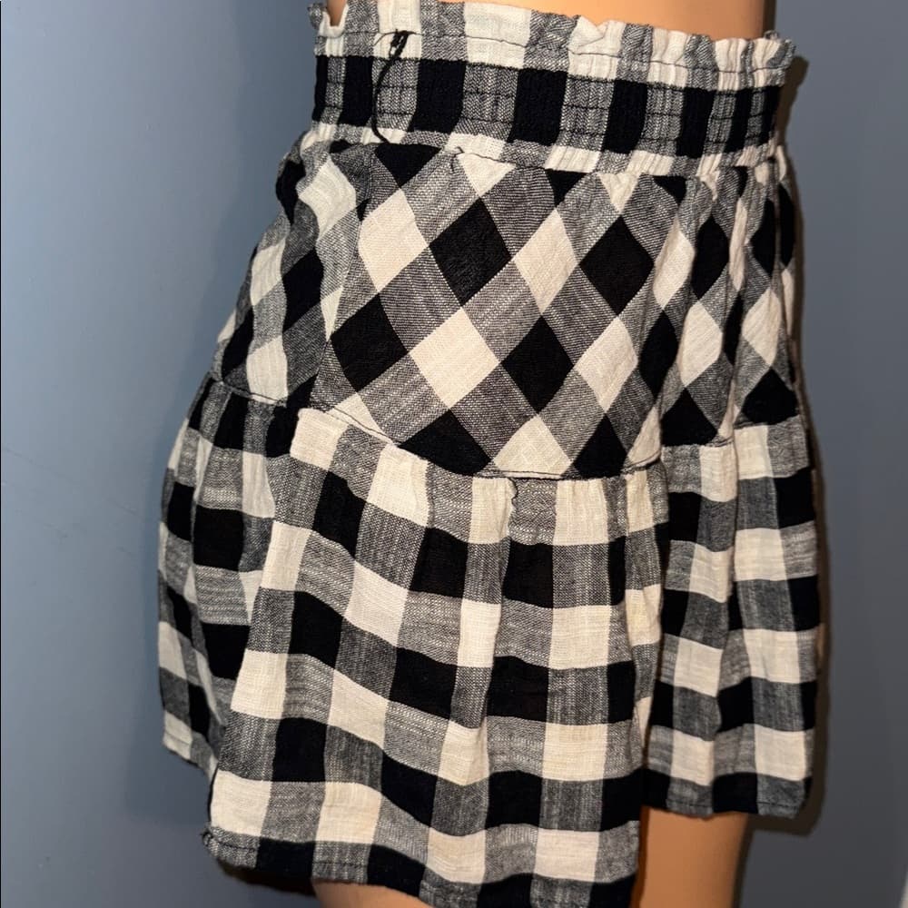 Joe B Buffalo Check Tiered Mini Skirt - Size Small
