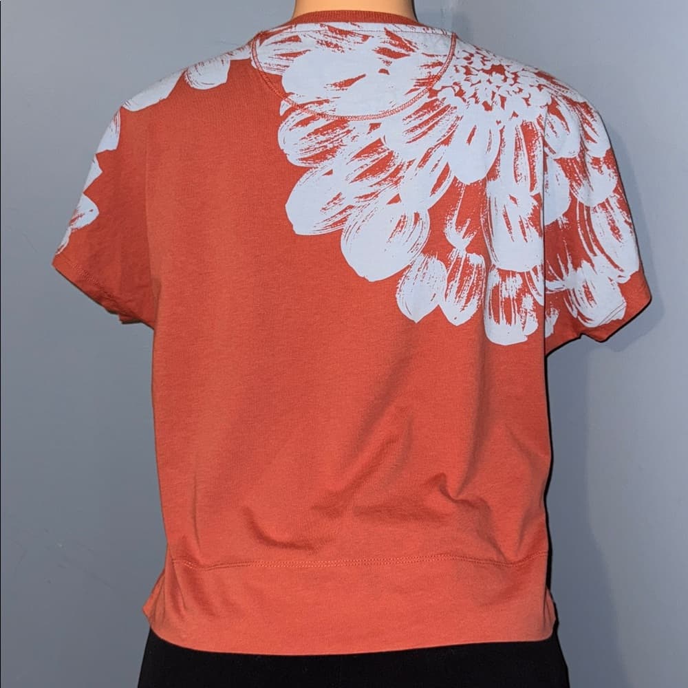 Anthropologie Floral Graphic Crop Tee – Size XS