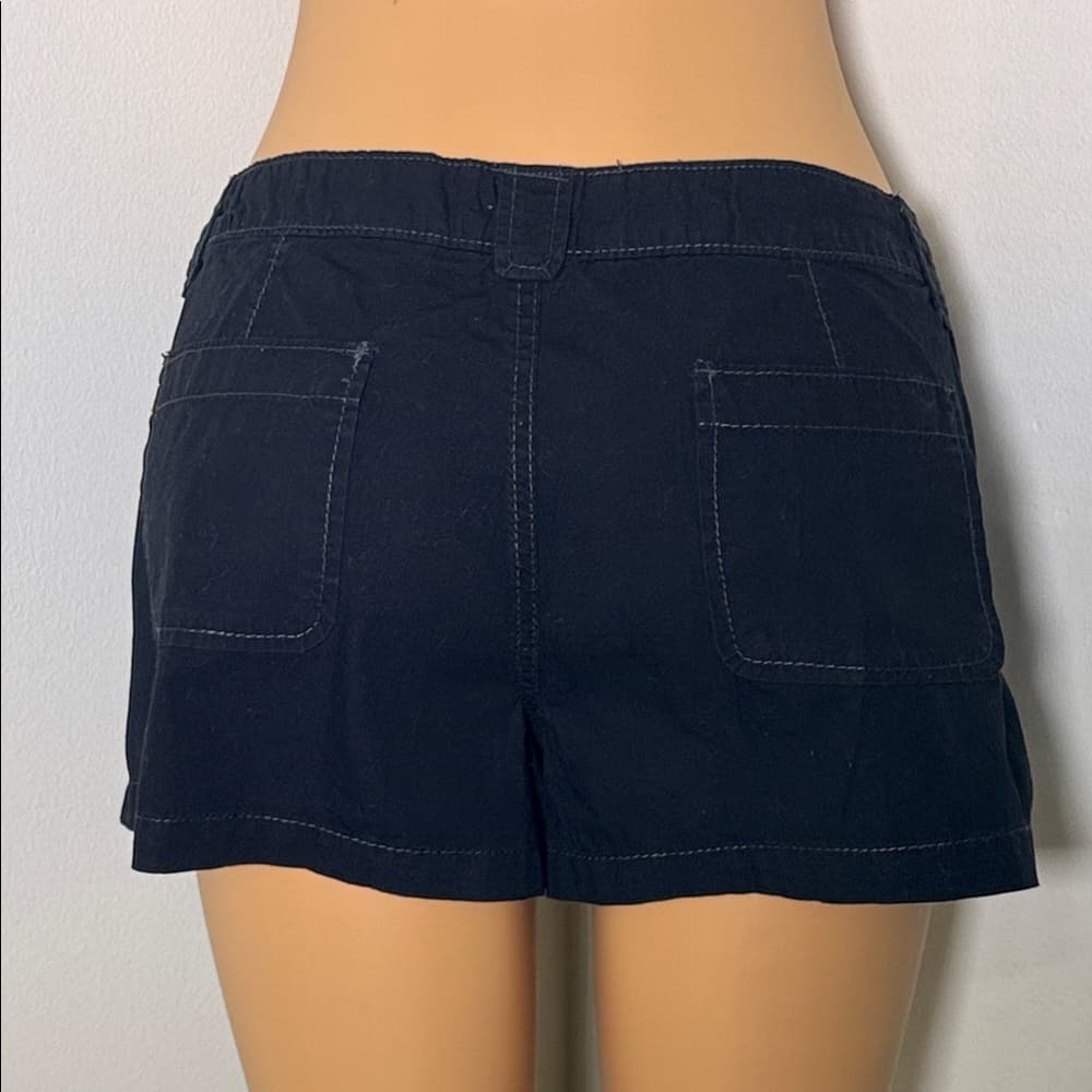 No Boundaries shorts