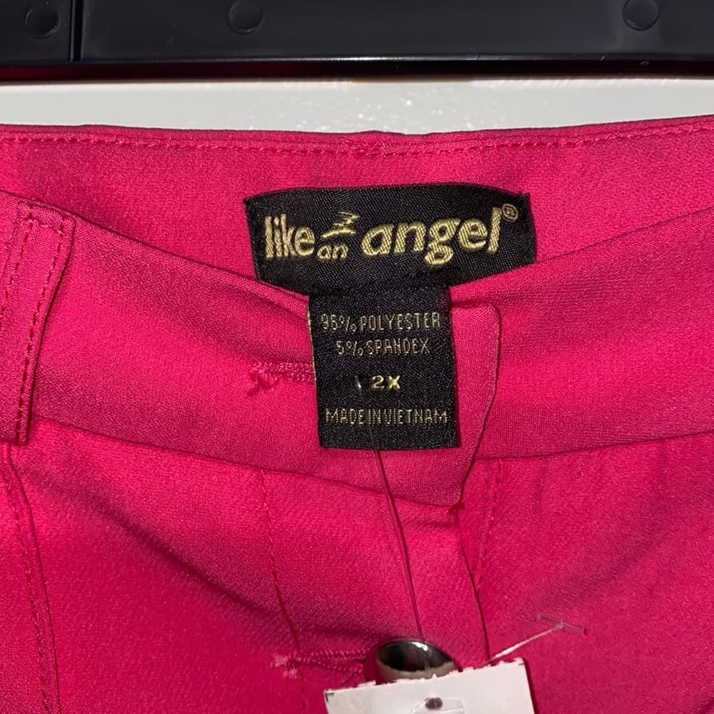 Pink casual dress shorts