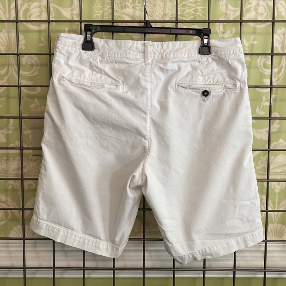 American Eagle shorts*