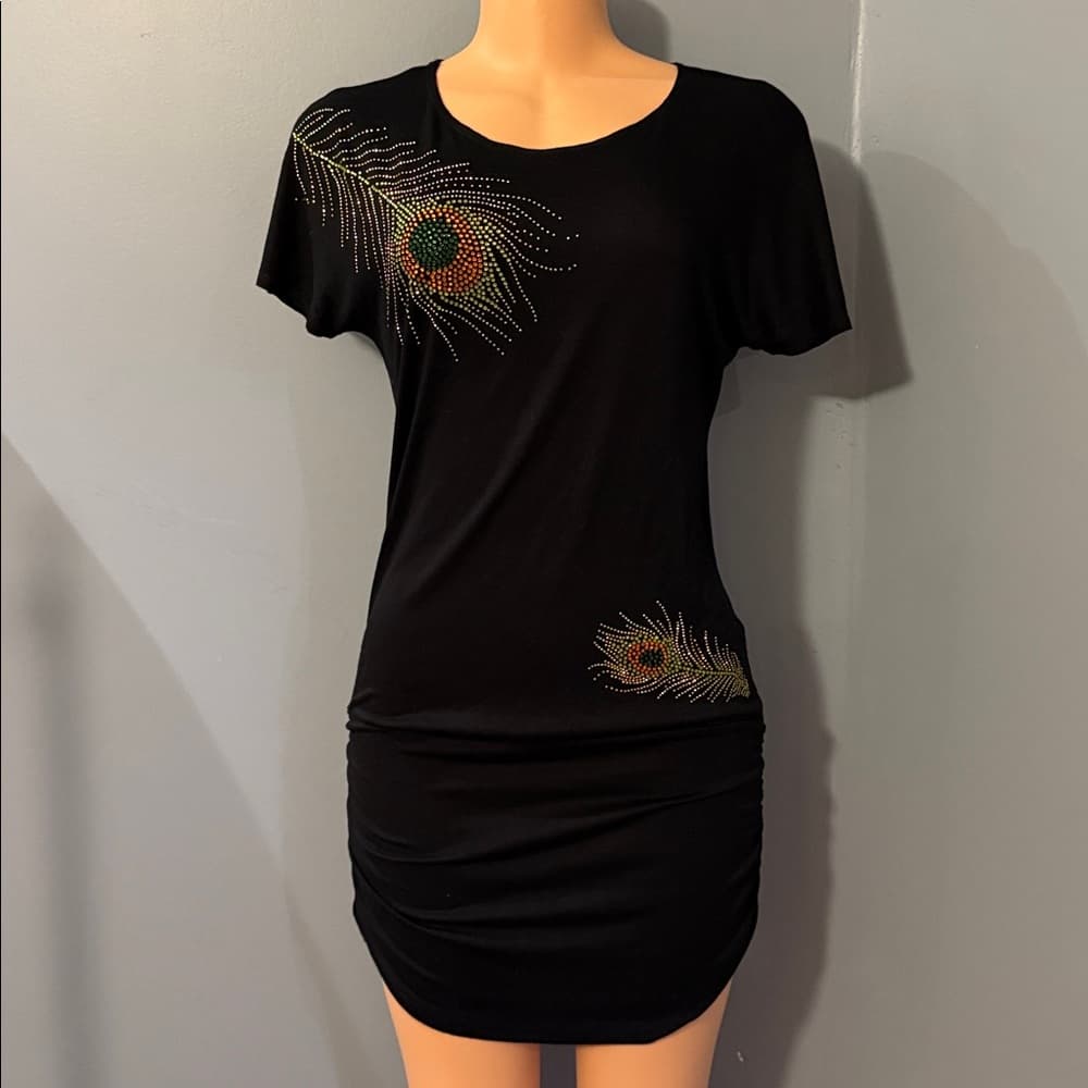 Stylish Black Ruched Dress with Rhinestone Accents - Size medium