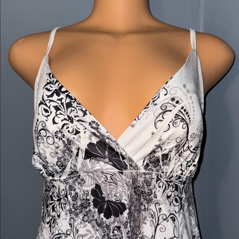 Elegant Cristina Love Floral Print Dress - Size Large