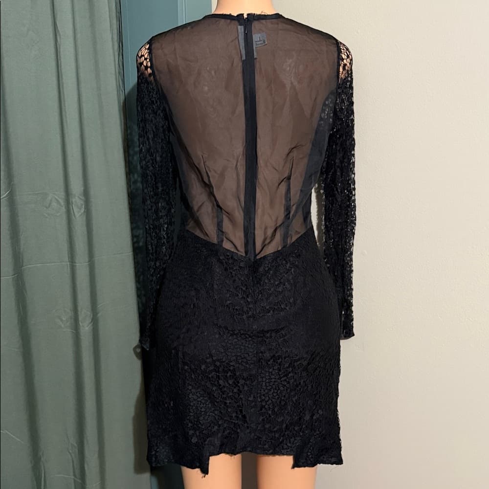 H&M Black Lace Long Sleeve Dress