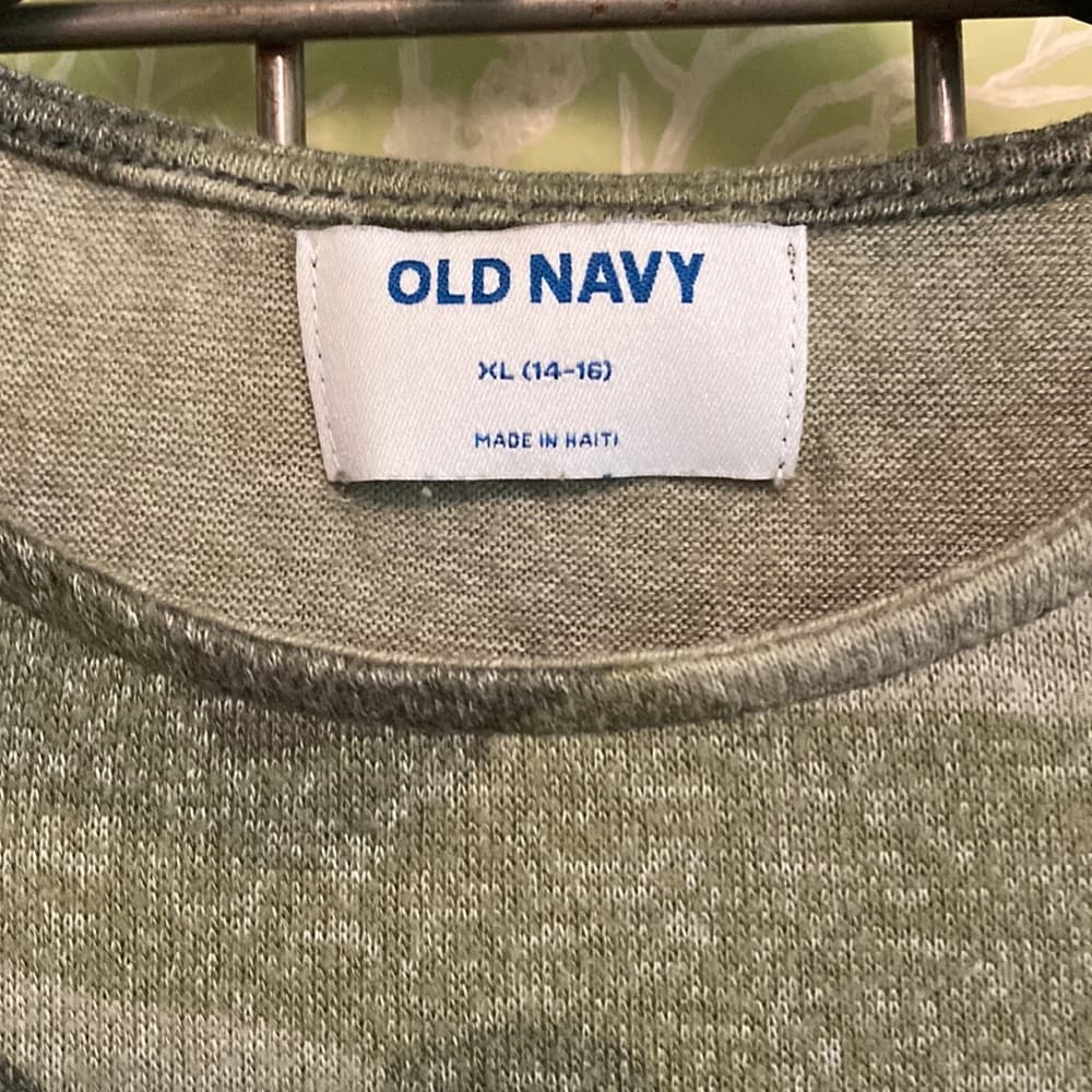 Old Navy camo long sleeve shirt