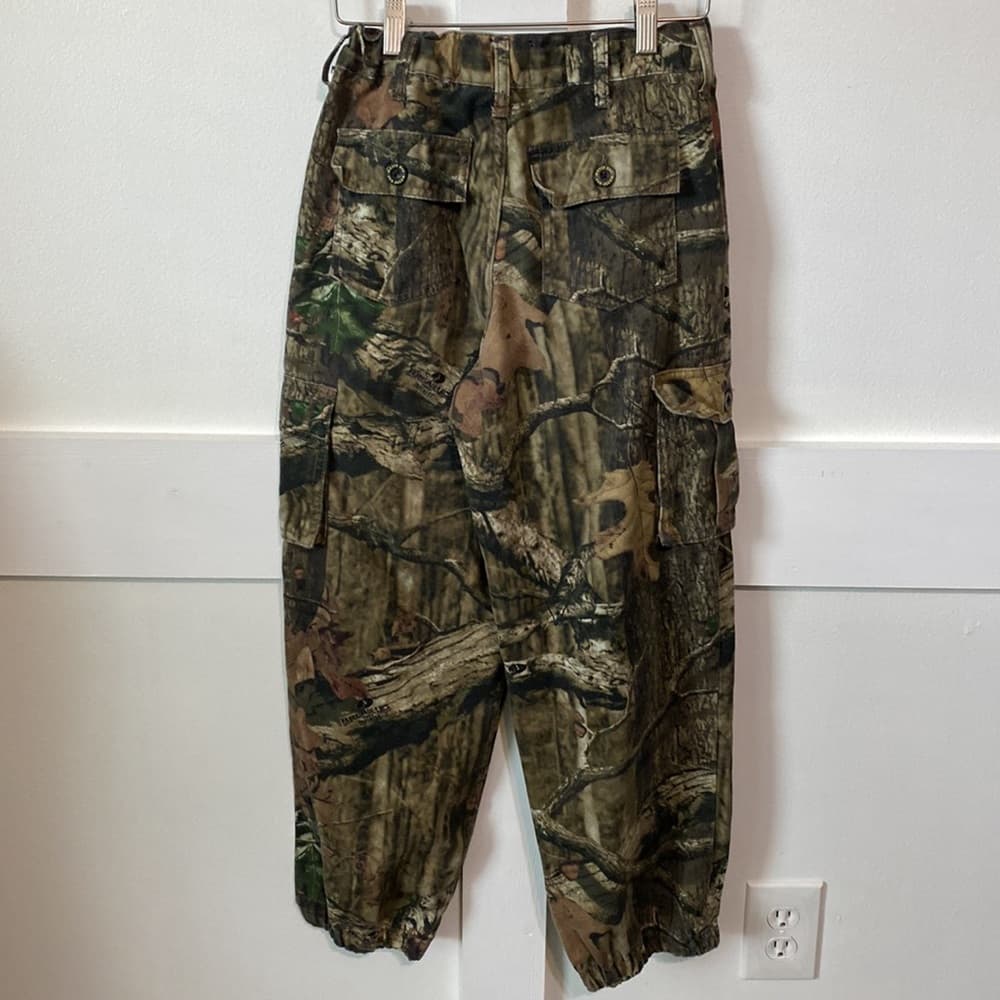 Mossy Oak camo hunting pants