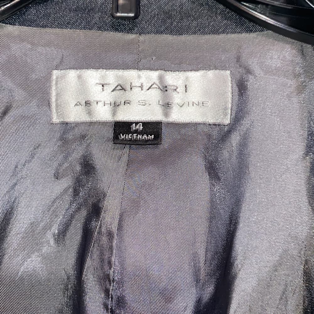 Navy blue women’s blazer
