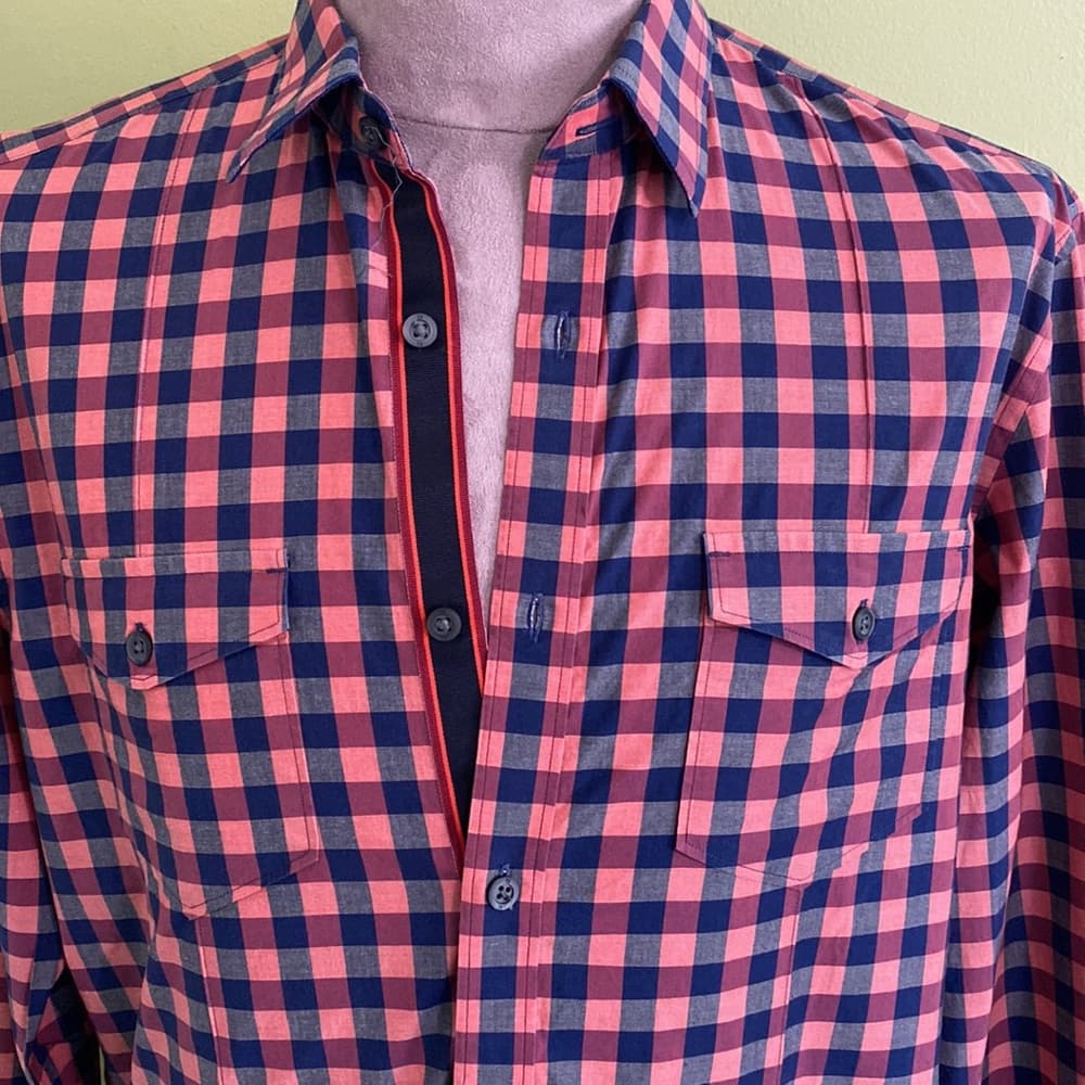 Banana Republic long sleeve checkered button down shirt