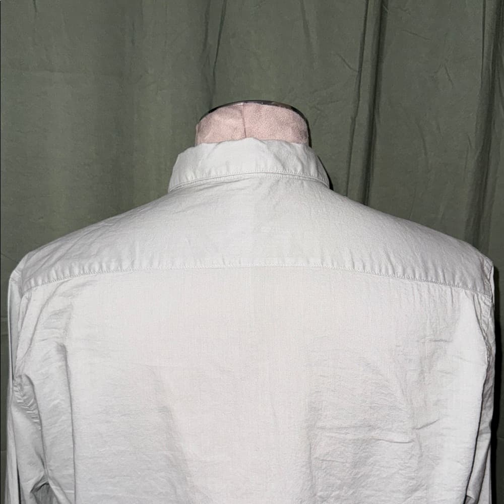 H&M Men's Light Gray Casual Button-Down Shirt