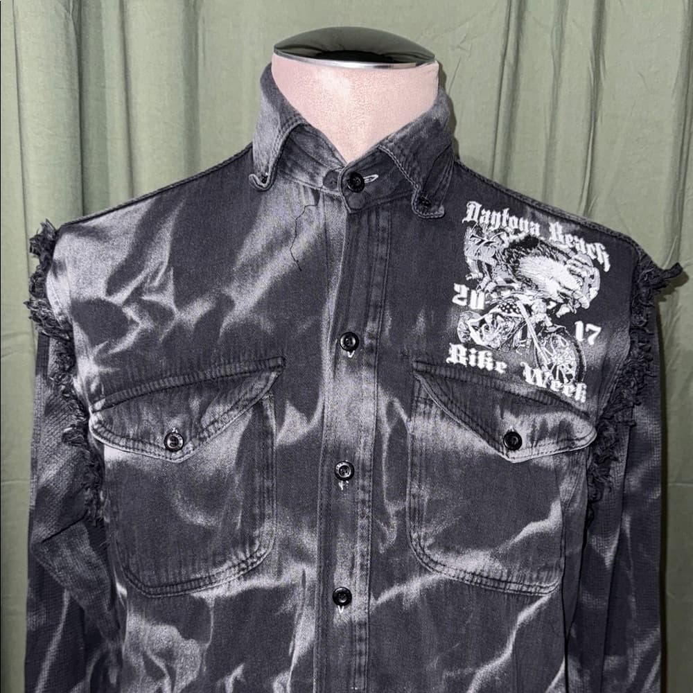 Men's Black and Gray Graphic Shirt Jacket