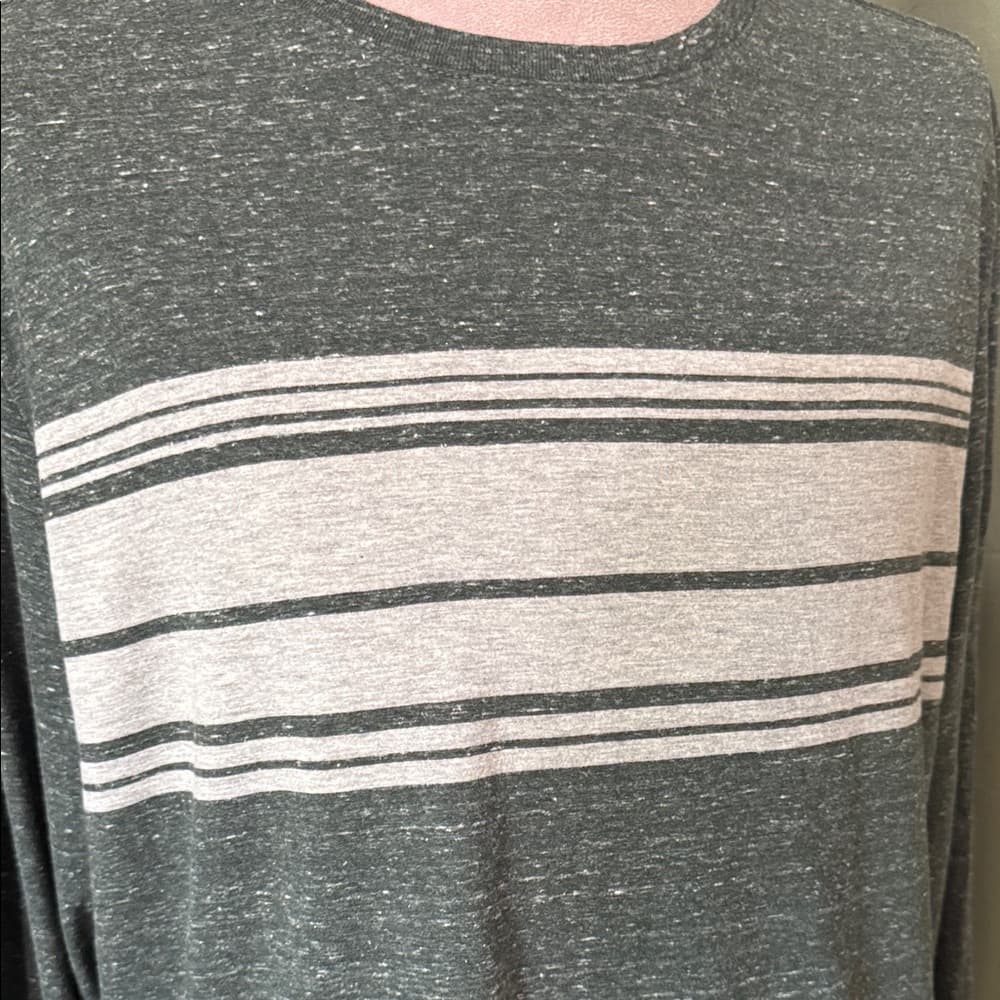 Goodfellow & Co Men's Heathered Gray Long Sleeve Tee