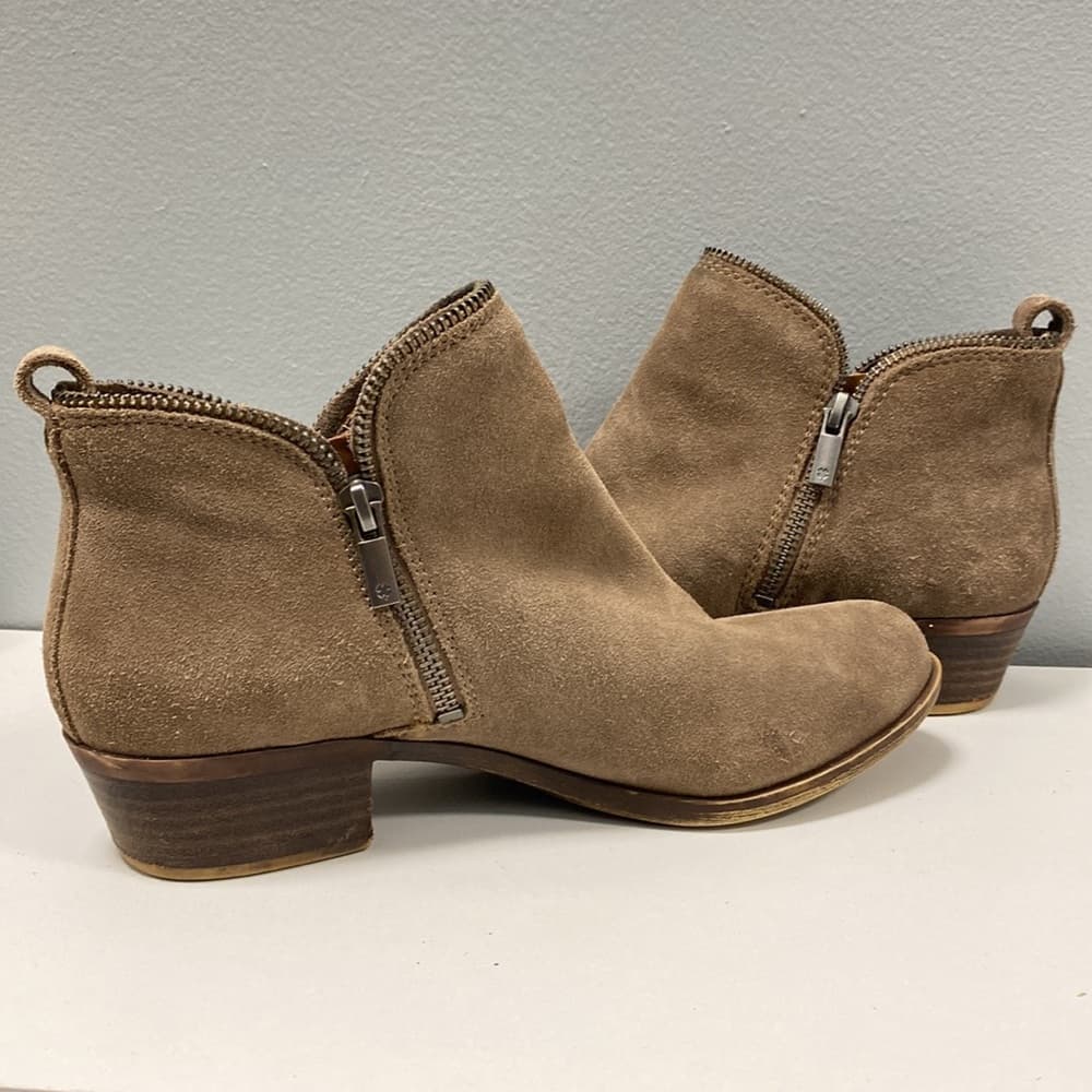 Women’s ankle boots