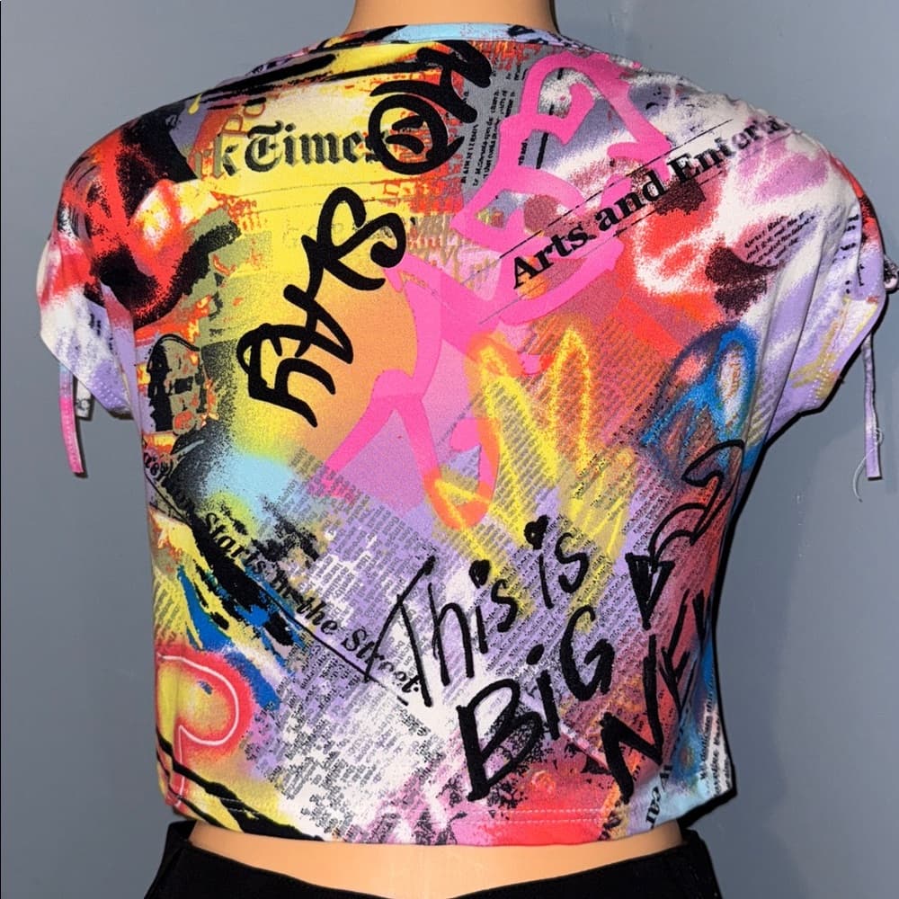 Honeycomb Kidz Colorful Graphic Crop Top