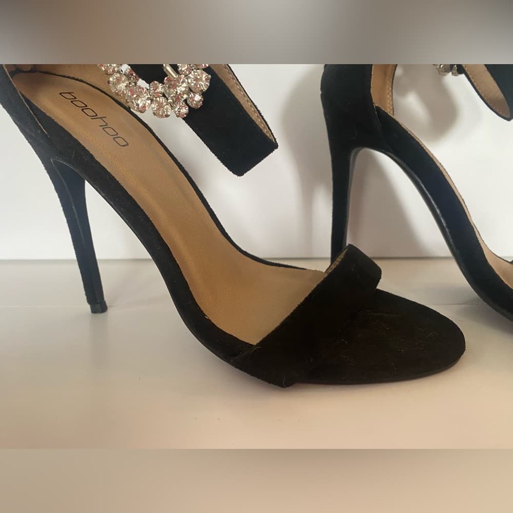 BooHoo Heels