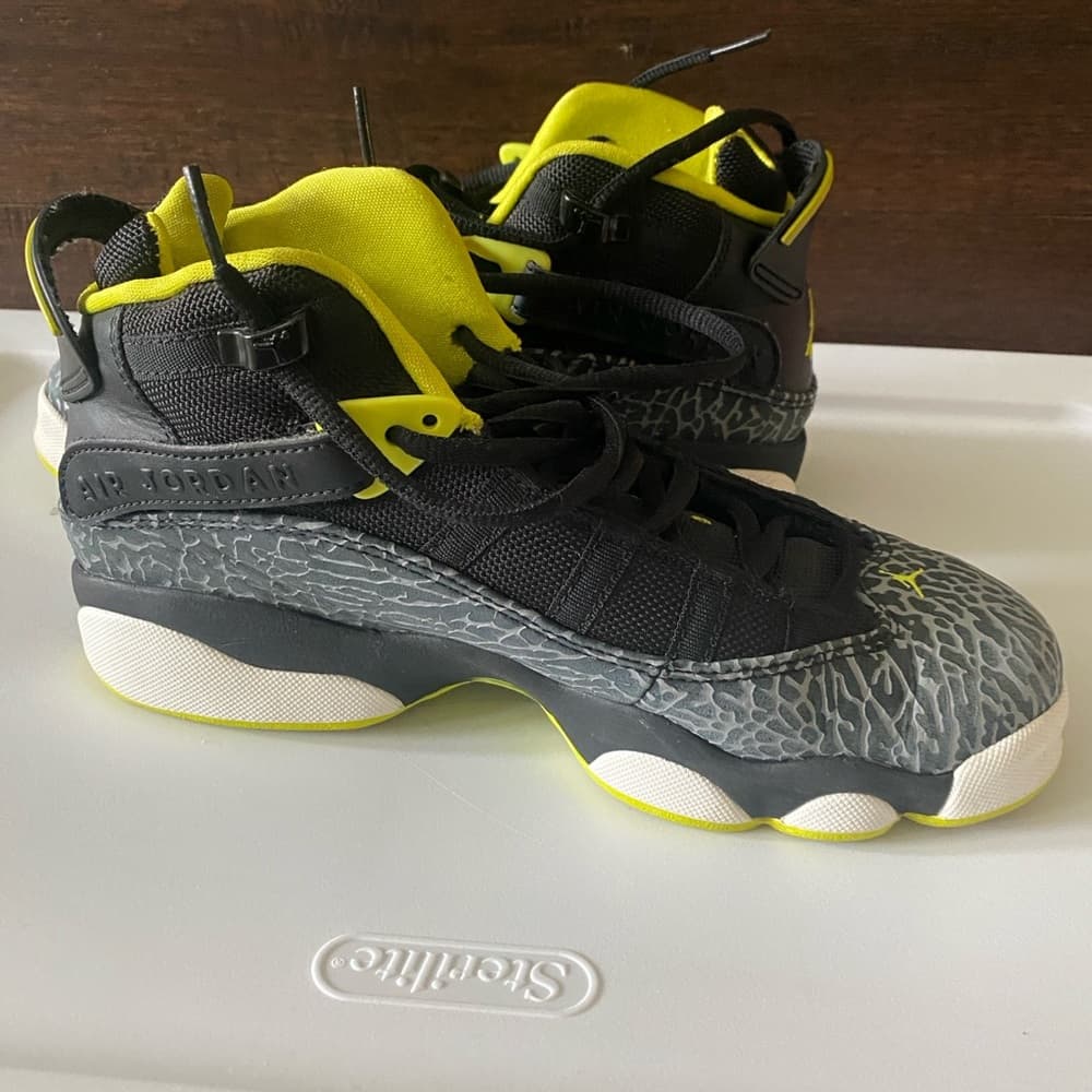 Nike Air Jordan 6 Rings Venom Green Sneakers*
