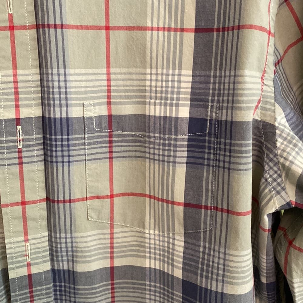 Gap classic fit long sleeve button down shirt*