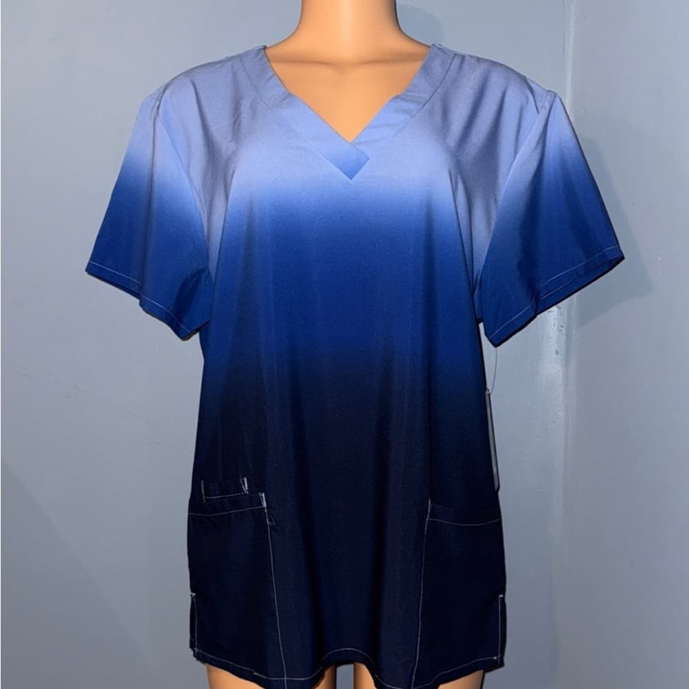 GT Performance Gradient Scrub Top - Size XL