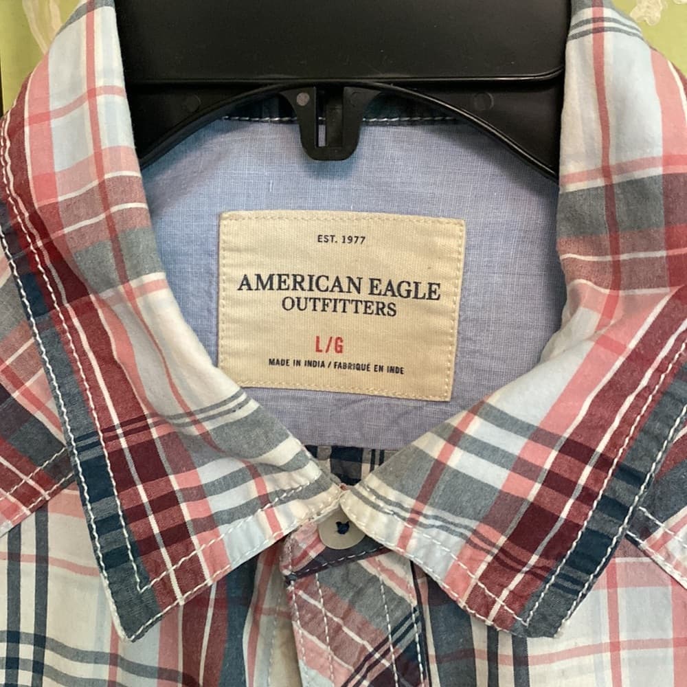 American Eagle button down shirt*
