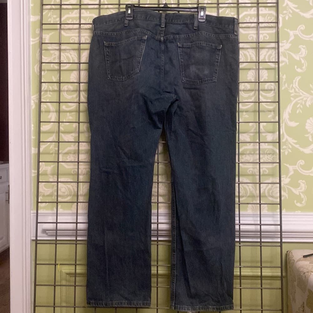 42 x 32 Urban Pipeline jeans