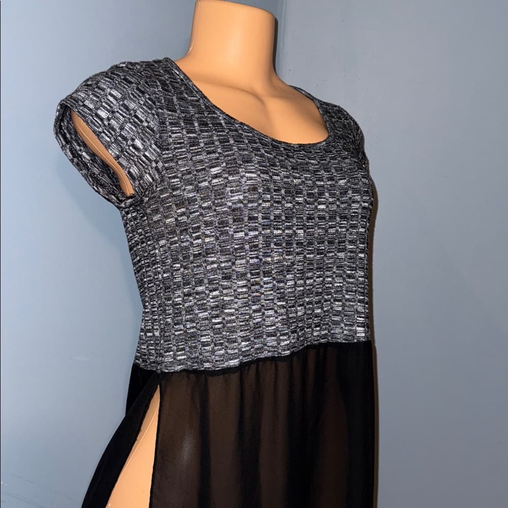 Chic Rue 21 Dress with Unique Layered Design - Size M