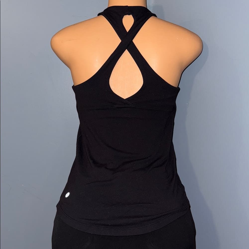 Lululemon Black Cross Back Tank Top - Size Small