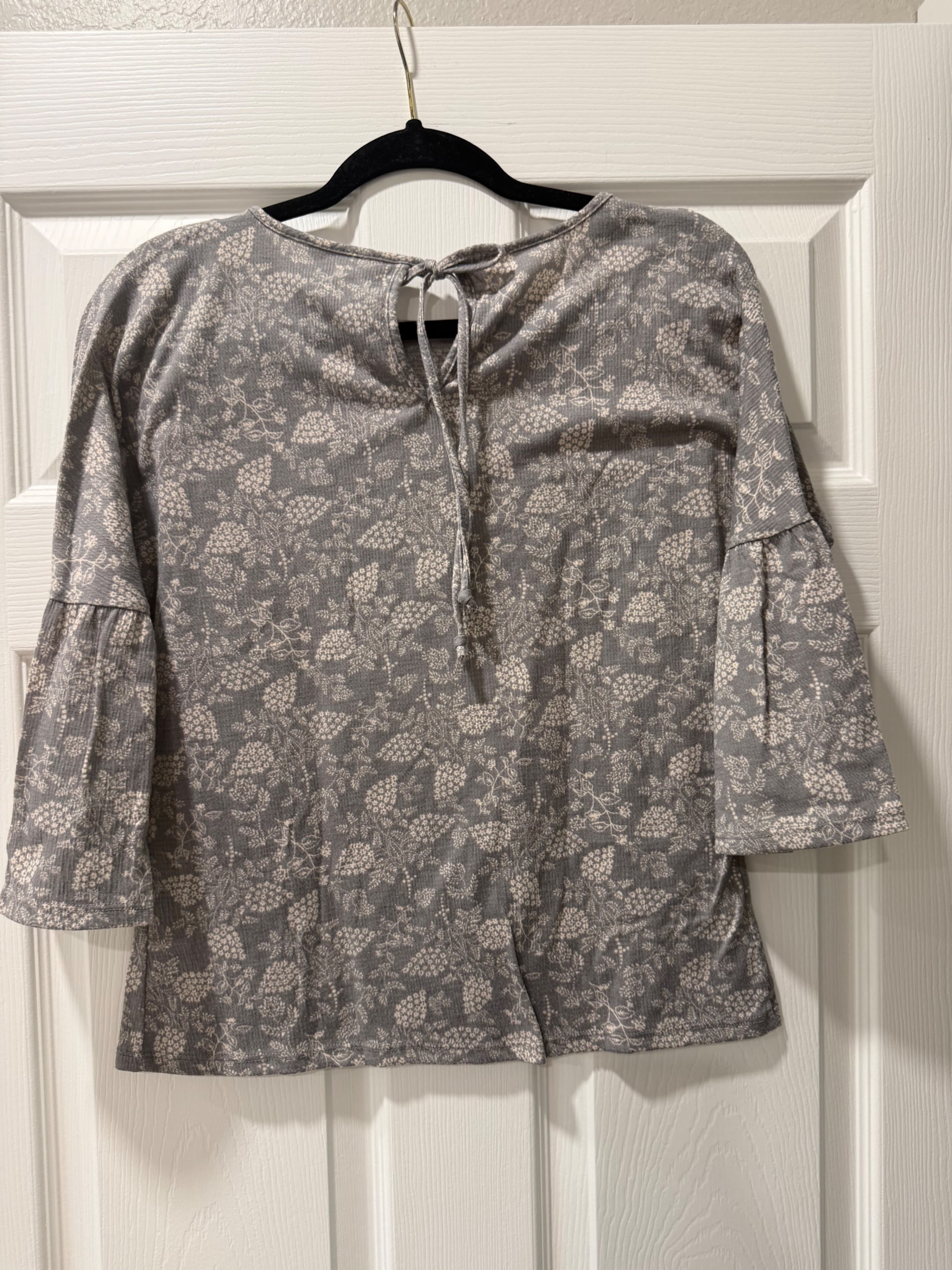 Lauren Conrad Floral Print Bell Sleeve Blouse with Tie Back XS