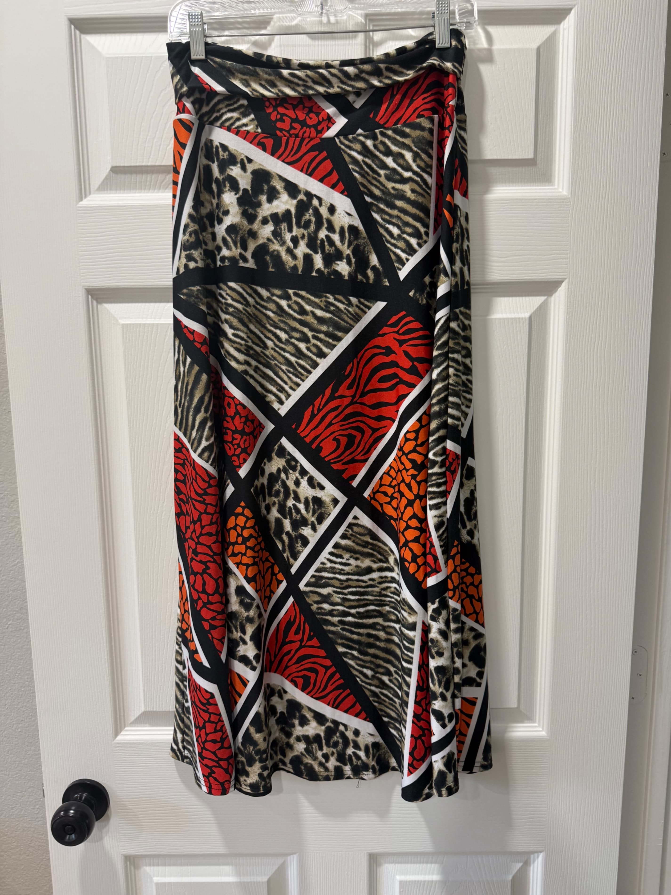 New Directions Animal Print Midi Skirt Size M
