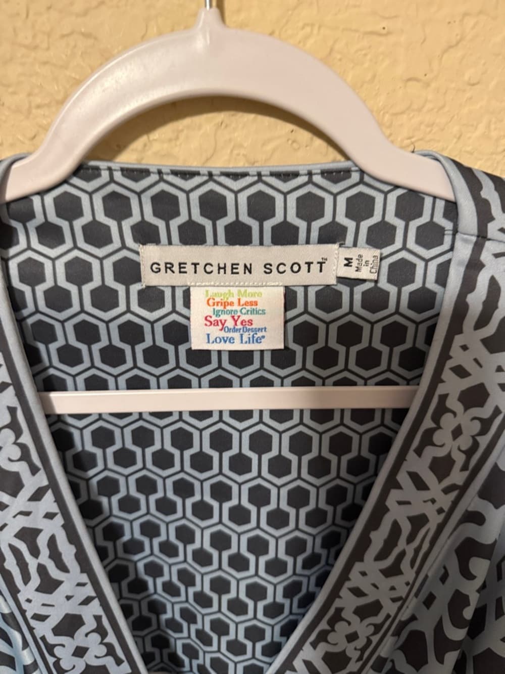 Gretchen Scott Designs Light Blue and Navy Geometric Wrap Robe medium