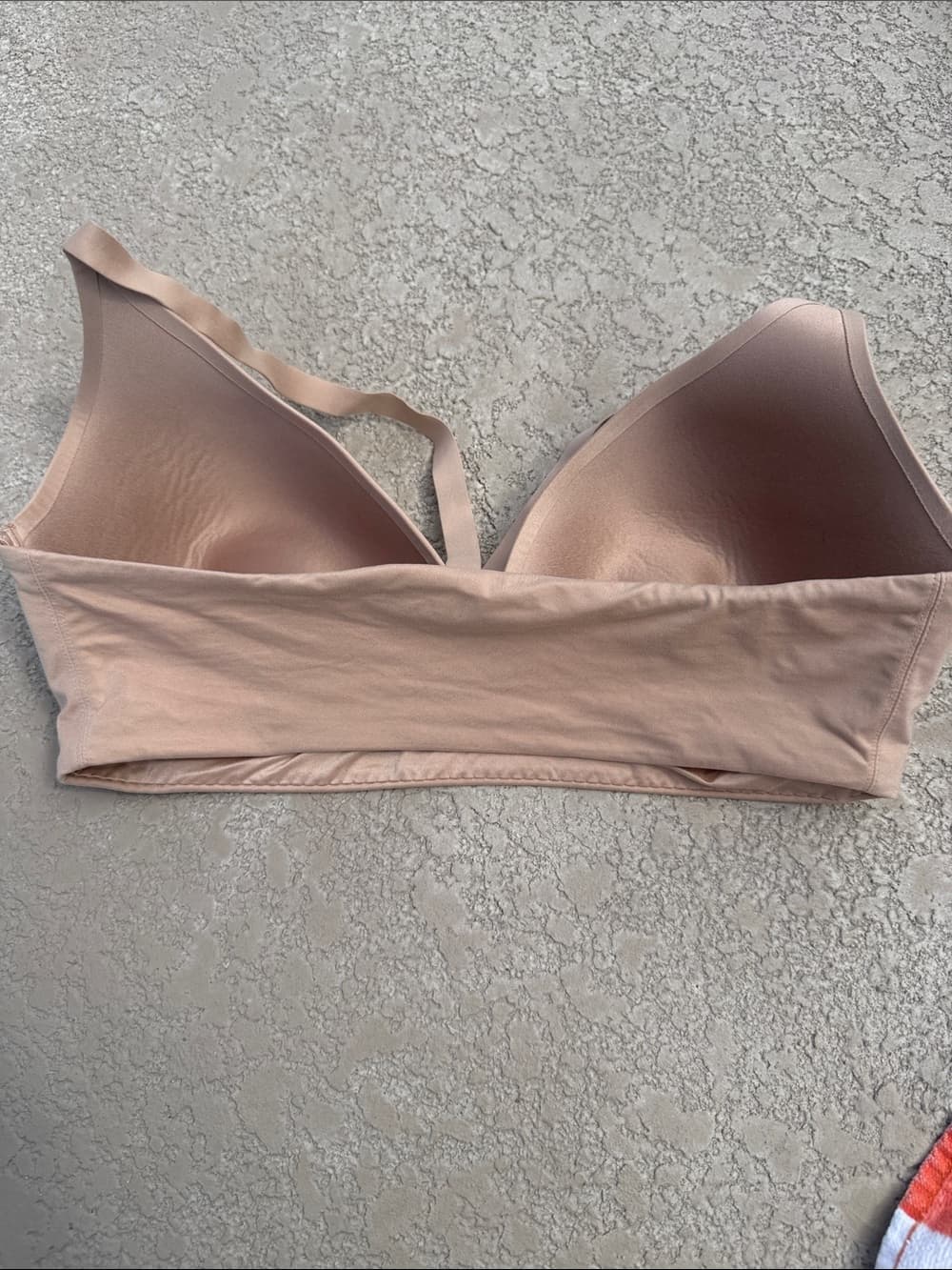 Victoria's Secret Seamless Beige T-Shirt Bra 36DD