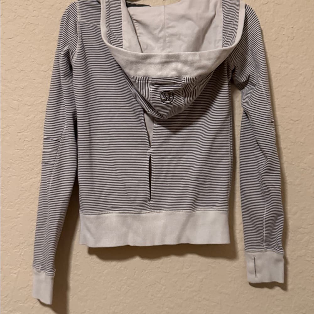 Lululemon Bliss Break Wagon Stripe Angel Wing Soot Light Angel Wing hoodie